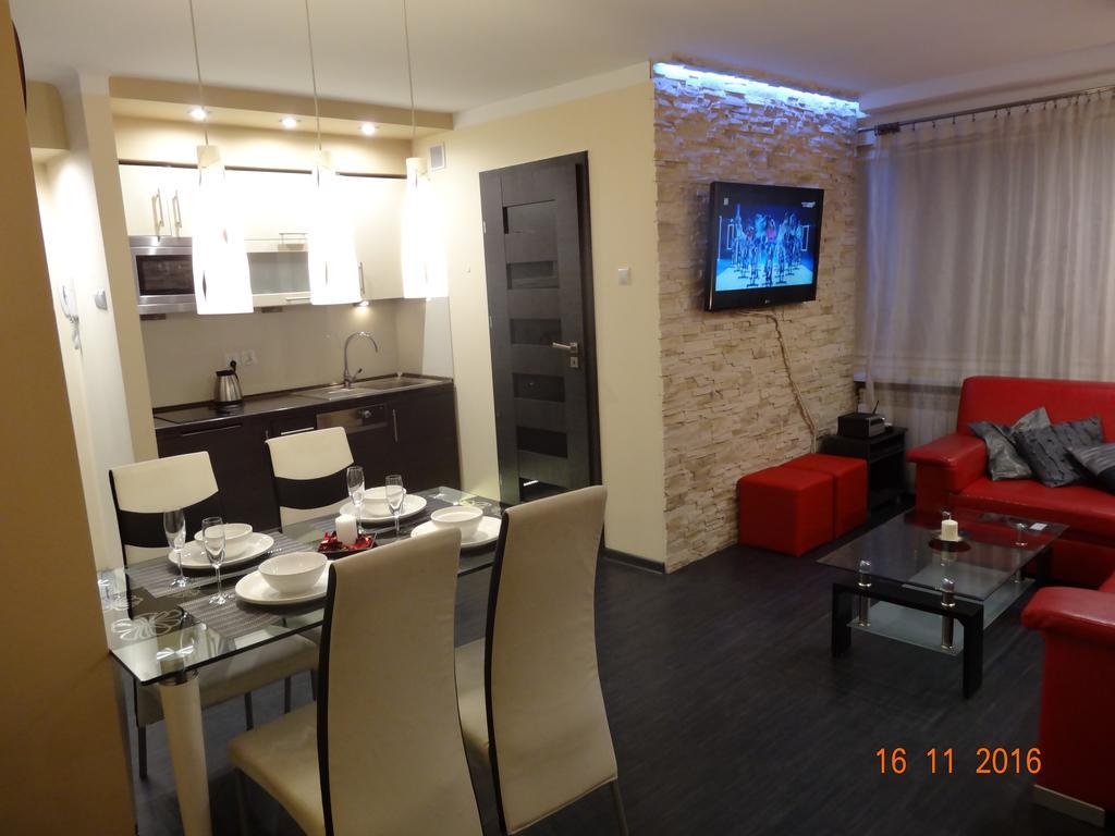 Apartament Krysztalowy Krynica-Zdrój Esterno foto